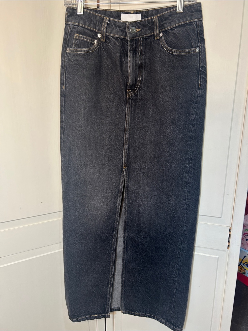 H&M Black Midi Skirt Size 4